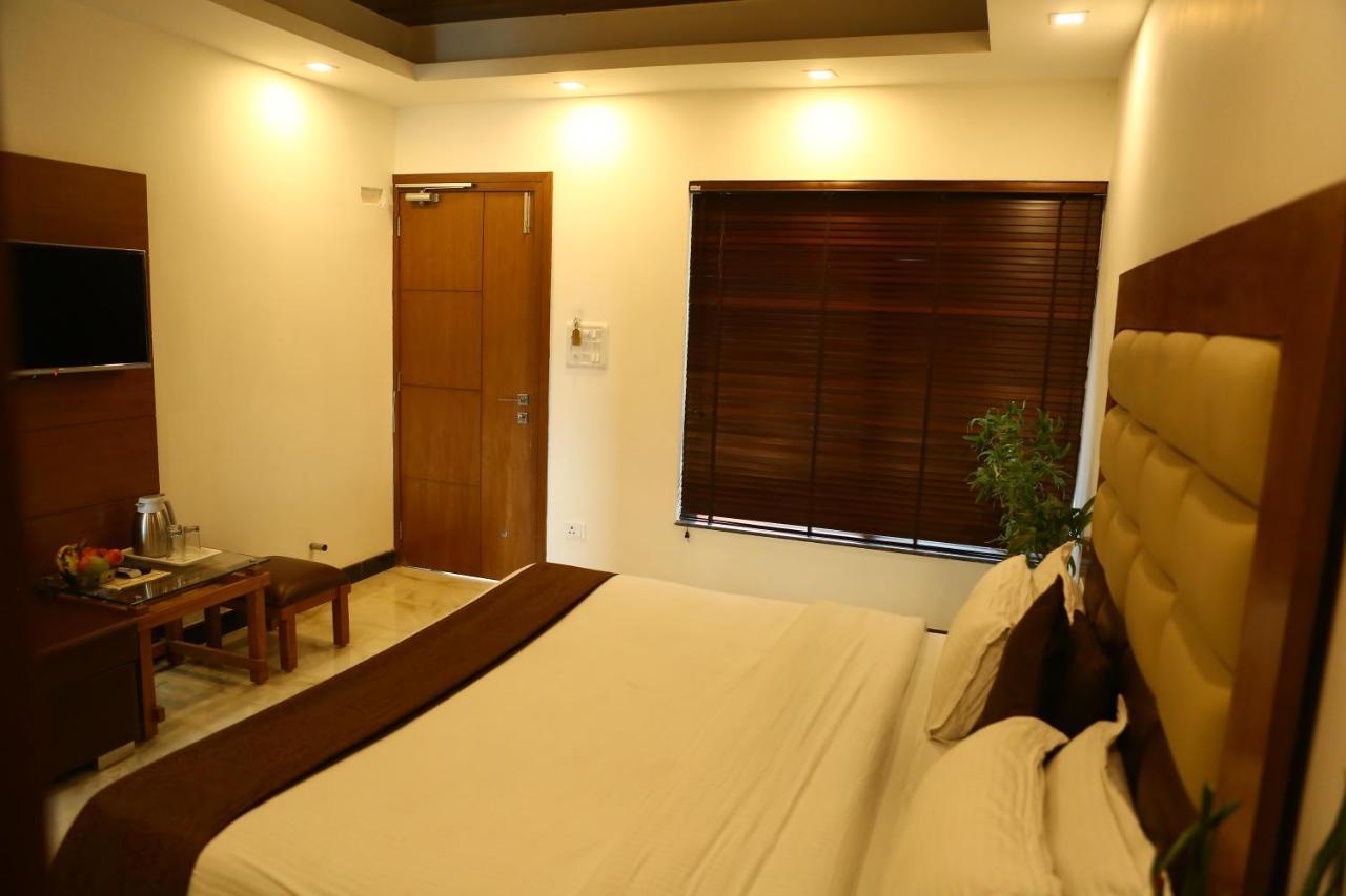 Hotel Devlok Primal Mussoorie Bagian luar foto