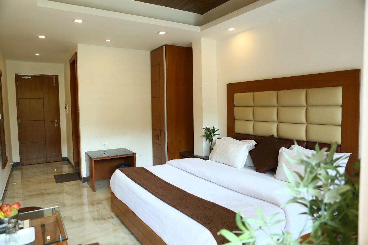 Hotel Devlok Primal Mussoorie Bagian luar foto